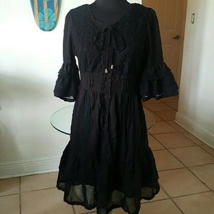 NWT Black Anna Kaci dress size M